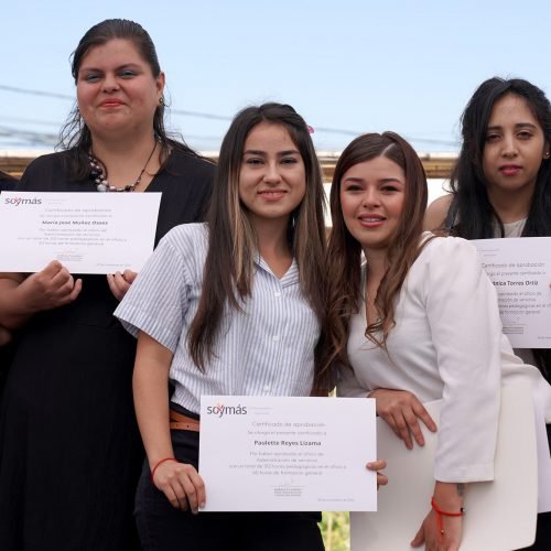 fundacion-soymas-graduacion-2022_4-min
